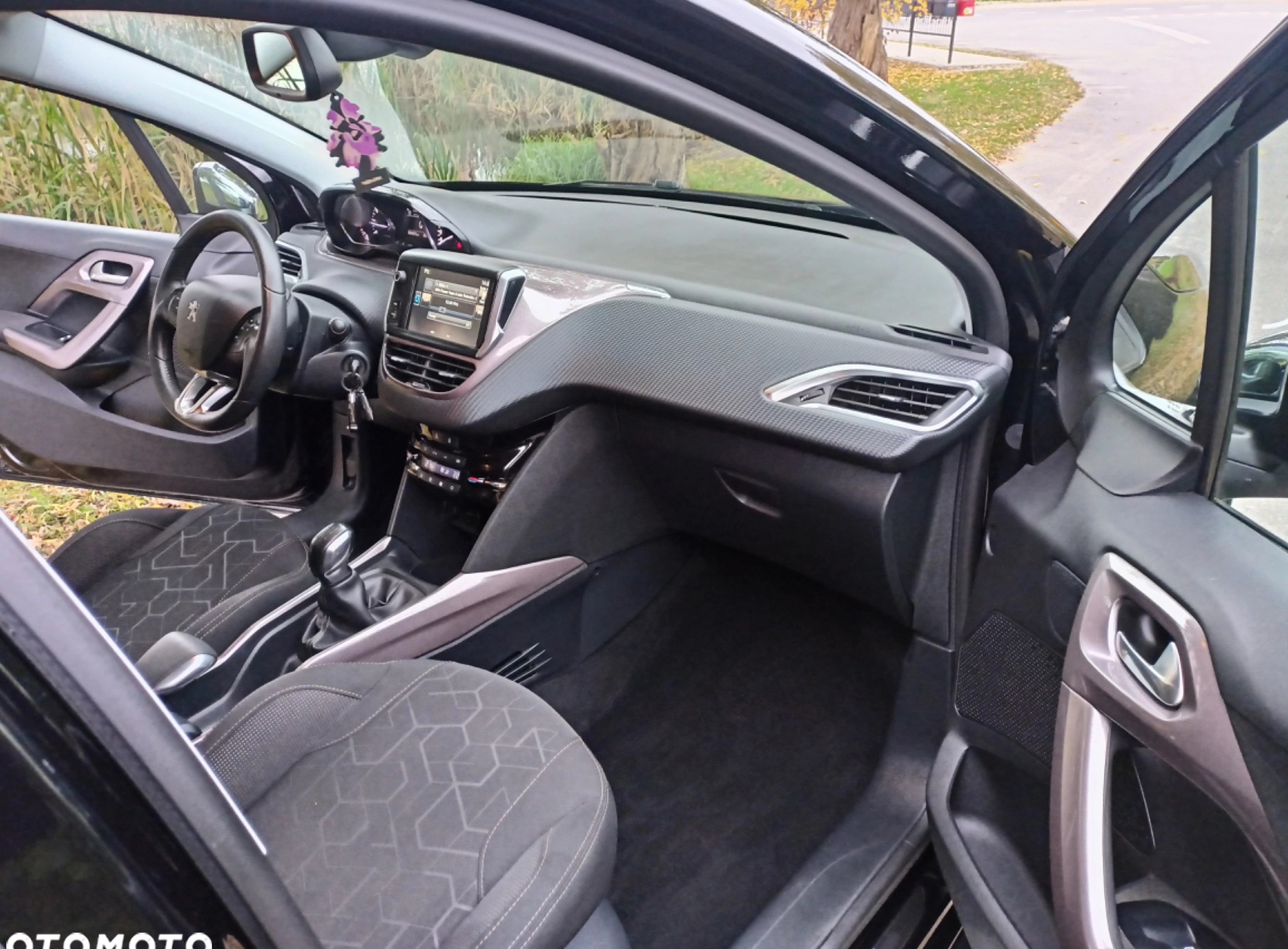 Peugeot 2008 cena 38400 przebieg: 55000, rok produkcji 2015 z Września małe 79